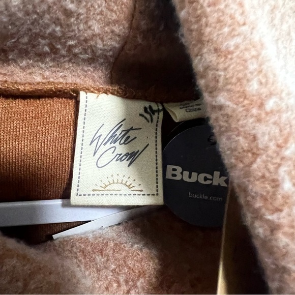 Buckle x White Crow The Fleece Pullover in Rich Caramel, New with Tags - Picture 5 of 5